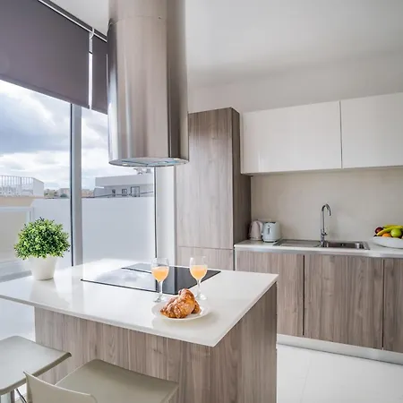 公寓 Private Penthouse With Terrace Spinola Bay - Cityapartmentstay *